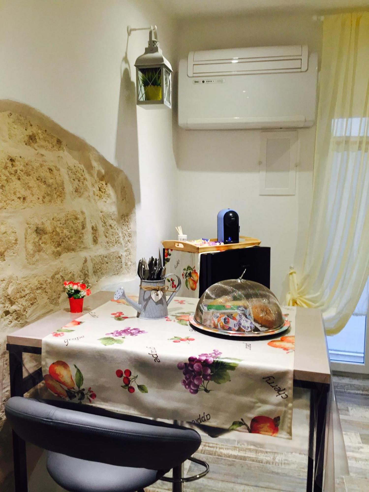 לינה וארוחת בוקר בארי Il Pavone מראה חיצוני תמונה